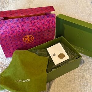 Tory Burch Shoe Box and packaging